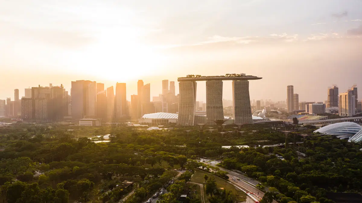 Singapore skyline in the morning. Photo: Kirill Petropavlov / Unsplash