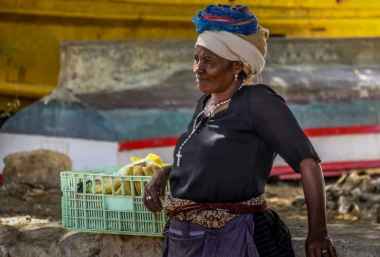Woman in Boa Vista, Cape Verde. Photo: Nick Fewings / Unsplash
