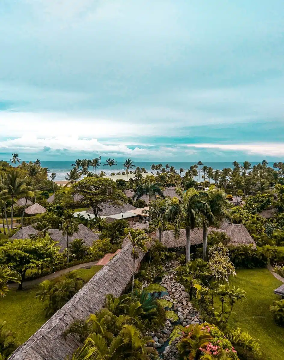 Find beautiful spots at Fiji. Photo: Savir C / Unsplash