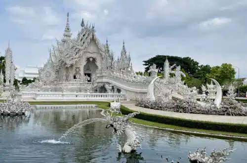 Wat Rong Khun - White temple in Chiang Rai, Thailand, Photo: Jungjin Moon / Unsplash