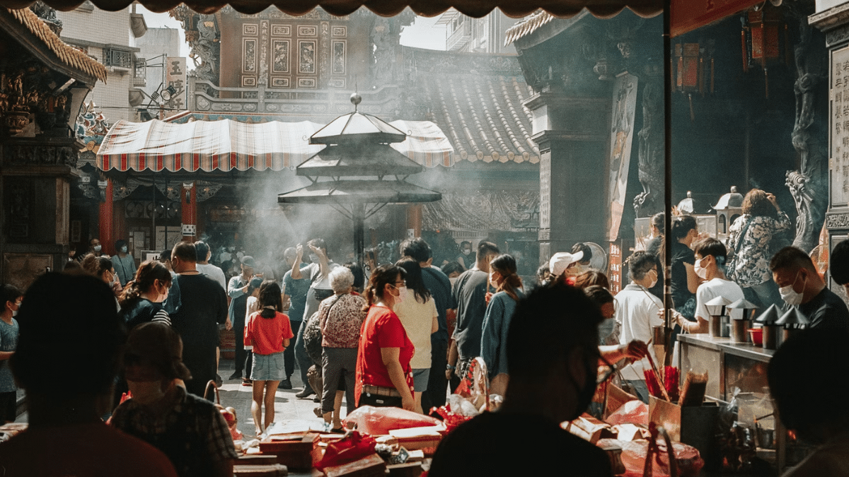 Taiwan—the island that everyone underestimates and no one wants to leave 6 Temple in Tainan, Photo: Eagan Hsu/Unsplash