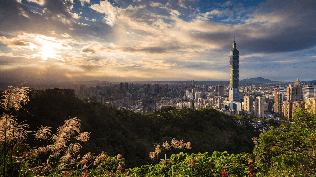 Taiwan—the island that everyone underestimates and no one wants to leave 1 Taiwan—the island that everyone underestimates and no one wants to leave